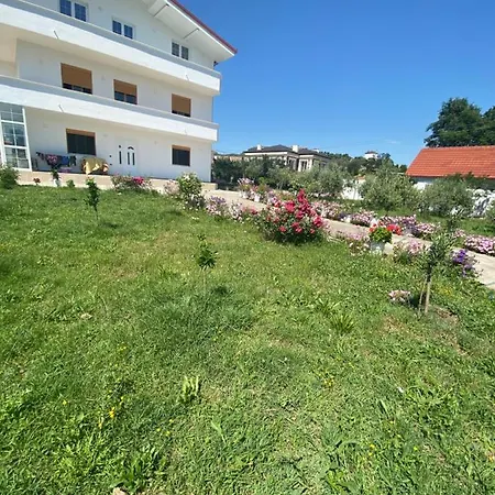 Sauk Villa * Mjull-Bethore
