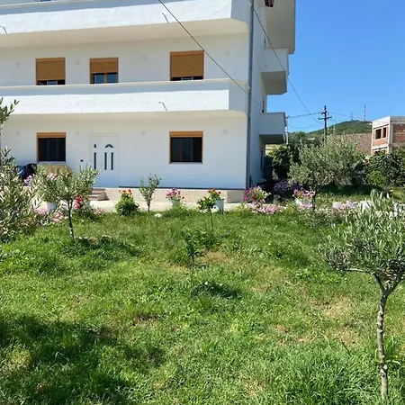 Sauk Villa Villa *